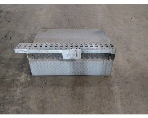 FREIGHTLINER CASCADIA 125 BATTERY BOX COVER