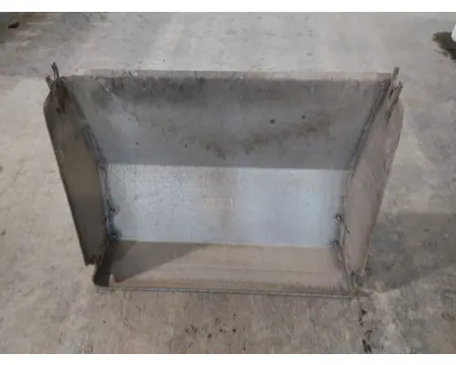 FREIGHTLINER CASCADIA 125 BATTERY BOX COVER