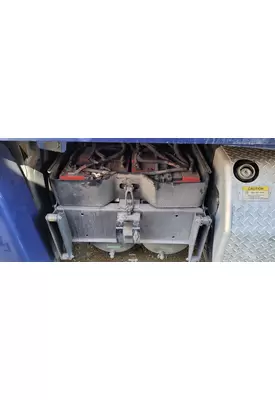 FREIGHTLINER CASCADIA 125 BATTERY BOX