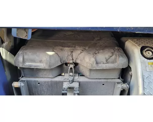 FREIGHTLINER CASCADIA 125 BATTERY BOX