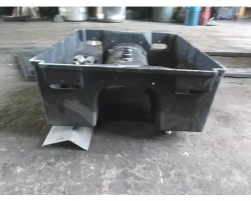 FREIGHTLINER CASCADIA 125 BATTERY BOX