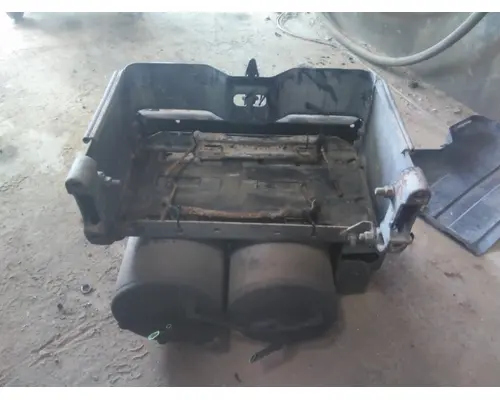 FREIGHTLINER CASCADIA 125 BATTERY BOX