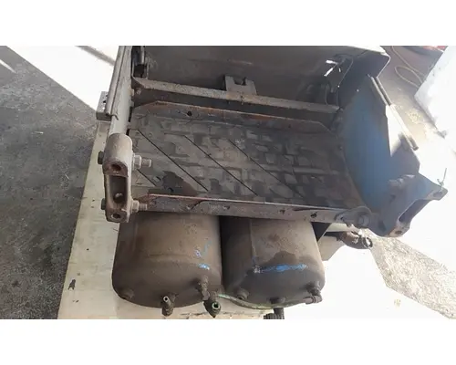 FREIGHTLINER CASCADIA 125 BATTERY BOX