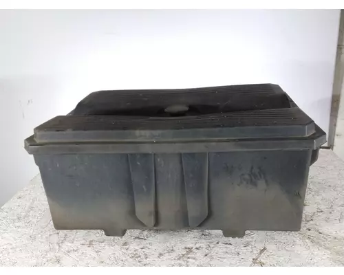 FREIGHTLINER CASCADIA 125 BATTERY BOX