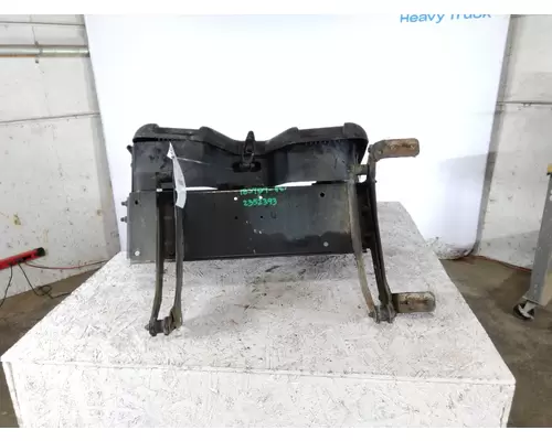 FREIGHTLINER CASCADIA 125 BATTERY BOX