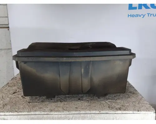 FREIGHTLINER CASCADIA 125 BATTERY BOX