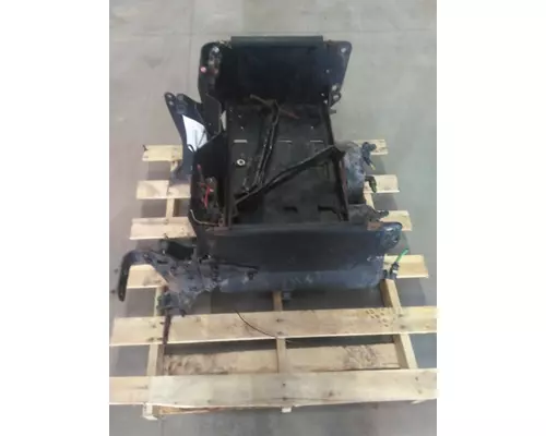 FREIGHTLINER CASCADIA 125 BATTERY BOX