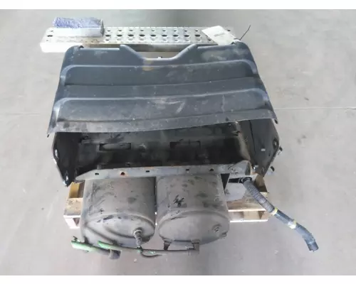 FREIGHTLINER CASCADIA 125 BATTERY BOX