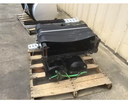 FREIGHTLINER CASCADIA 125 BATTERY BOX