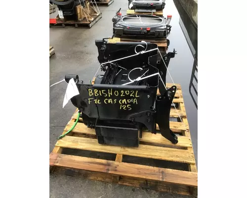 FREIGHTLINER CASCADIA 125 BATTERY BOX