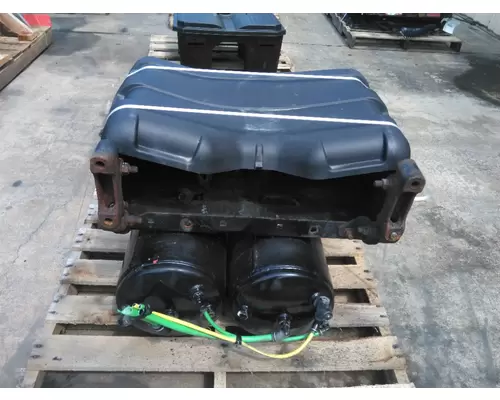 FREIGHTLINER CASCADIA 125 BATTERY BOX