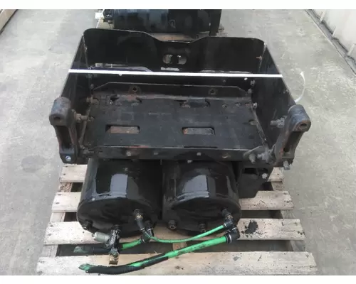 FREIGHTLINER CASCADIA 125 BATTERY BOX