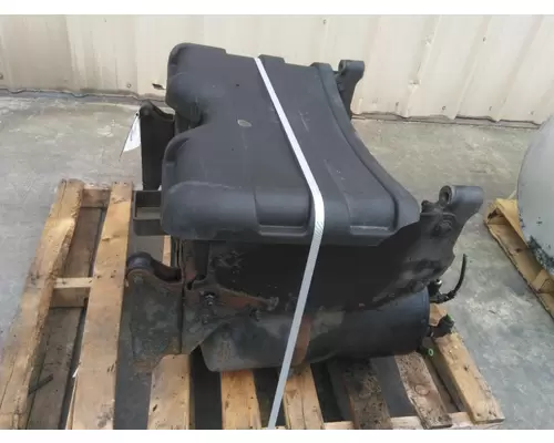 FREIGHTLINER CASCADIA 125 BATTERY BOX