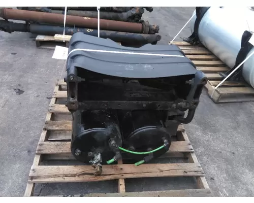 FREIGHTLINER CASCADIA 125 BATTERY BOX