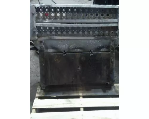 FREIGHTLINER CASCADIA 125 BATTERY BOX