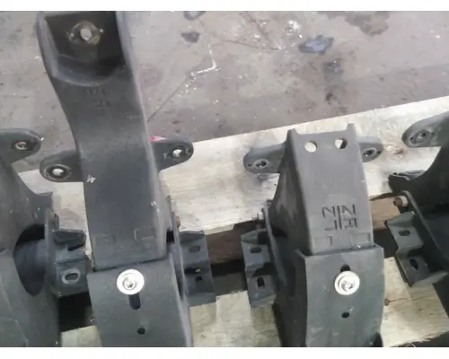 FREIGHTLINER CASCADIA 125 BODY PARTS, MISC.