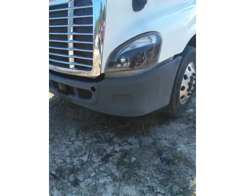 FREIGHTLINER CASCADIA 125 BUMPER ASSEMBLY, FRONT