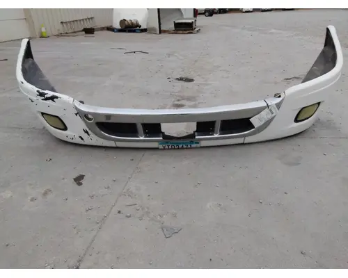 FREIGHTLINER CASCADIA 125 BUMPER ASSEMBLY, FRONT
