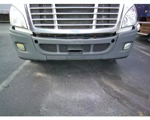 FREIGHTLINER CASCADIA 125 BUMPER ASSEMBLY, FRONT