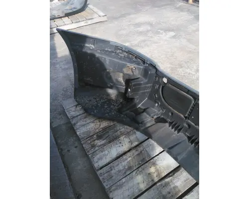 FREIGHTLINER CASCADIA 125 BUMPER ASSEMBLY, FRONT