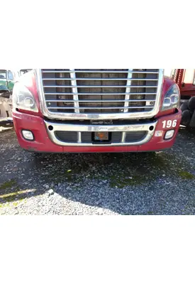 FREIGHTLINER CASCADIA 125 BUMPER ASSEMBLY, FRONT