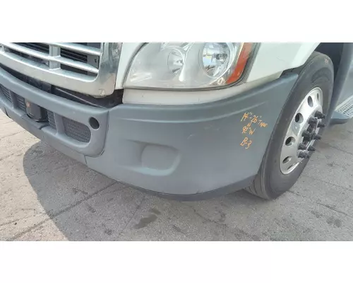 FREIGHTLINER CASCADIA 125 BUMPER ASSEMBLY, FRONT