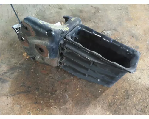 FREIGHTLINER CASCADIA 125 BUMPER BRACKET