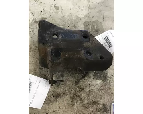 FREIGHTLINER CASCADIA 125 BUMPER BRACKET