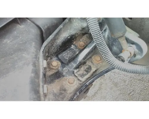 FREIGHTLINER CASCADIA 125 BUMPER BRACKET