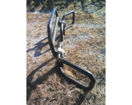 FREIGHTLINER CASCADIA 125 BUMPER BRUSH GUARD