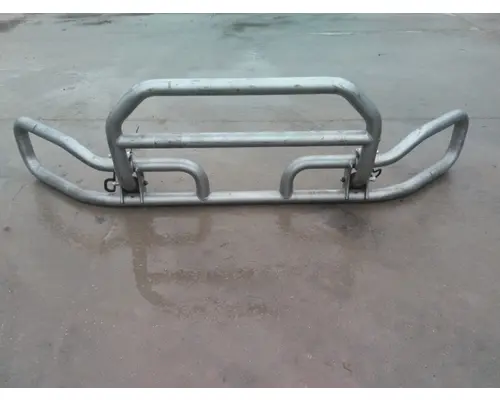 FREIGHTLINER CASCADIA 125 BUMPER BRUSH GUARD