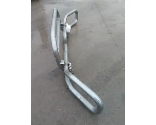 FREIGHTLINER CASCADIA 125 BUMPER BRUSH GUARD