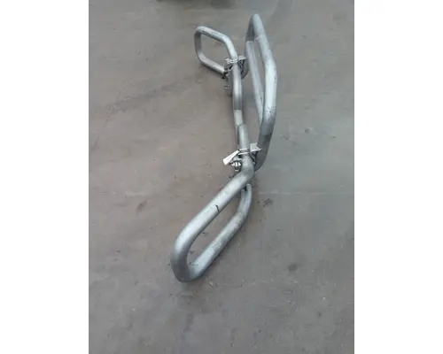 FREIGHTLINER CASCADIA 125 BUMPER BRUSH GUARD