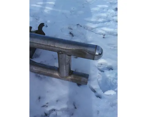 FREIGHTLINER CASCADIA 125 BUMPER BRUSH GUARD