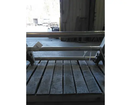 FREIGHTLINER CASCADIA 125 BUMPER BRUSH GUARD