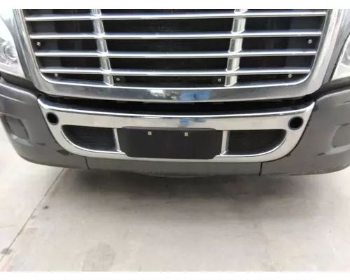 FREIGHTLINER CASCADIA 125 BUMPER CENTER