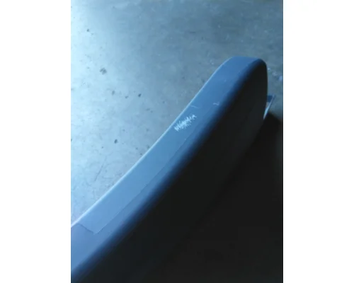 FREIGHTLINER CASCADIA 125 BUMPER END