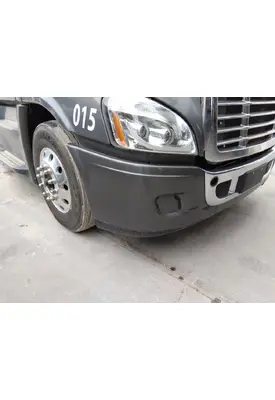 FREIGHTLINER CASCADIA 125 BUMPER END