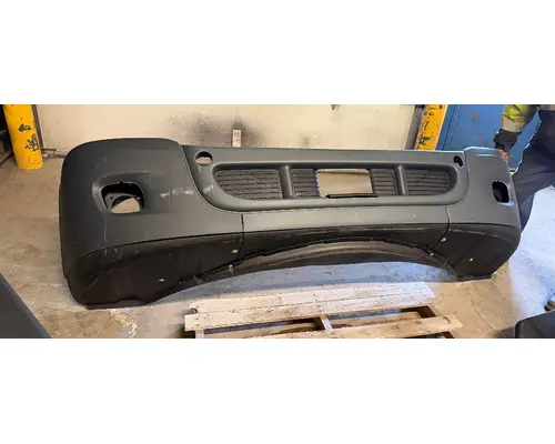 FREIGHTLINER CASCADIA 125 Bumper Assembly, Front