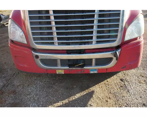 FREIGHTLINER CASCADIA 125 Bumper Assembly, Front