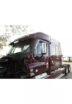 FREIGHTLINER CASCADIA 125 CAB CLIP