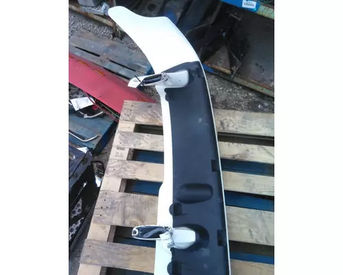 FREIGHTLINER CASCADIA 125 CAB CLIP