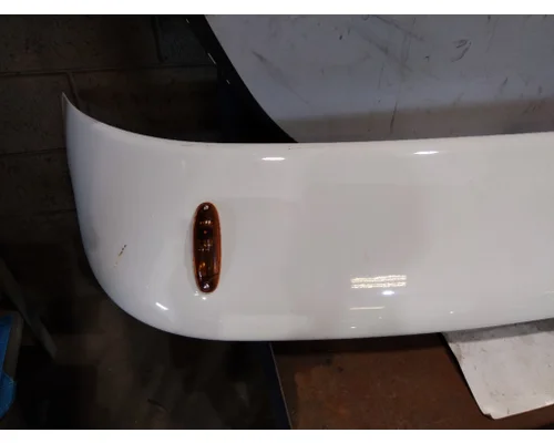 FREIGHTLINER CASCADIA 125 CAB CLIP