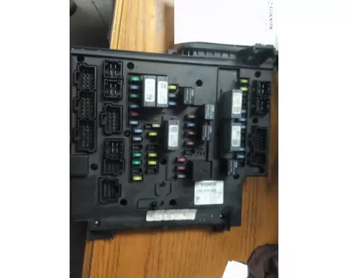 FREIGHTLINER CASCADIA 125 CAB CONTROL UNIT MODULE
