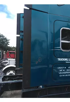 FREIGHTLINER CASCADIA 125 CAB EXTENSION