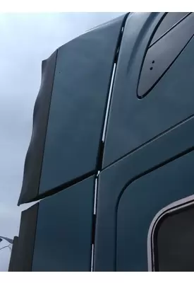 FREIGHTLINER CASCADIA 125 CAB EXTENSION