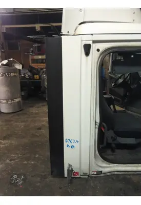 FREIGHTLINER CASCADIA 125 CAB EXTENSION