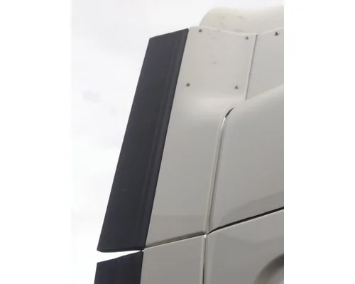 FREIGHTLINER CASCADIA 125 CAB EXTENSION