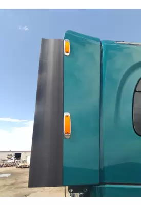 FREIGHTLINER CASCADIA 125 CAB EXTENSION