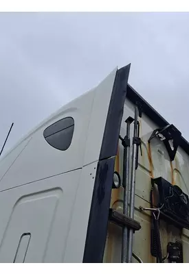 FREIGHTLINER CASCADIA 125 CAB EXTENSION